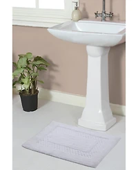 Home Weavers Classy Bath Rug, 17" x 24"