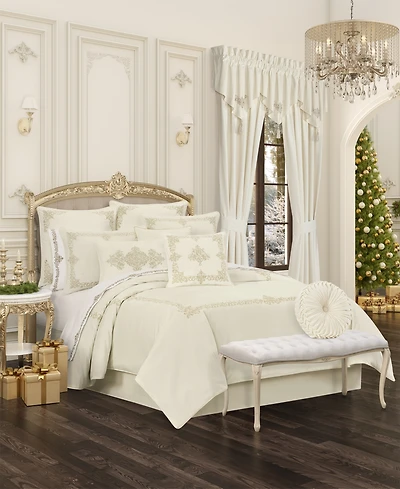 J Queen New York Noelle 3Pc. Duvet Cover Set, King/California King