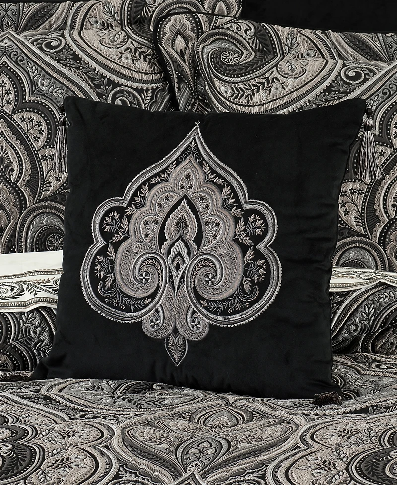 Five Queens Court Davinci Square Decorative Pillow, 20" x 20"