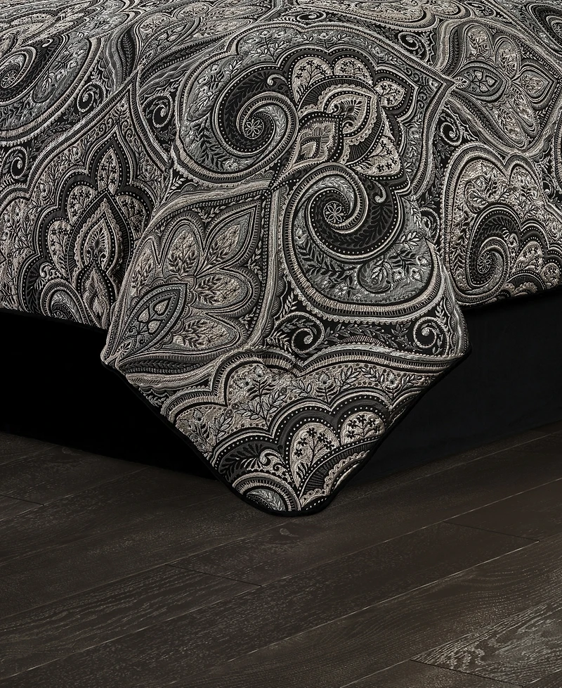 Five Queens Court Davinci 4 Pc Comforter Set, Queen