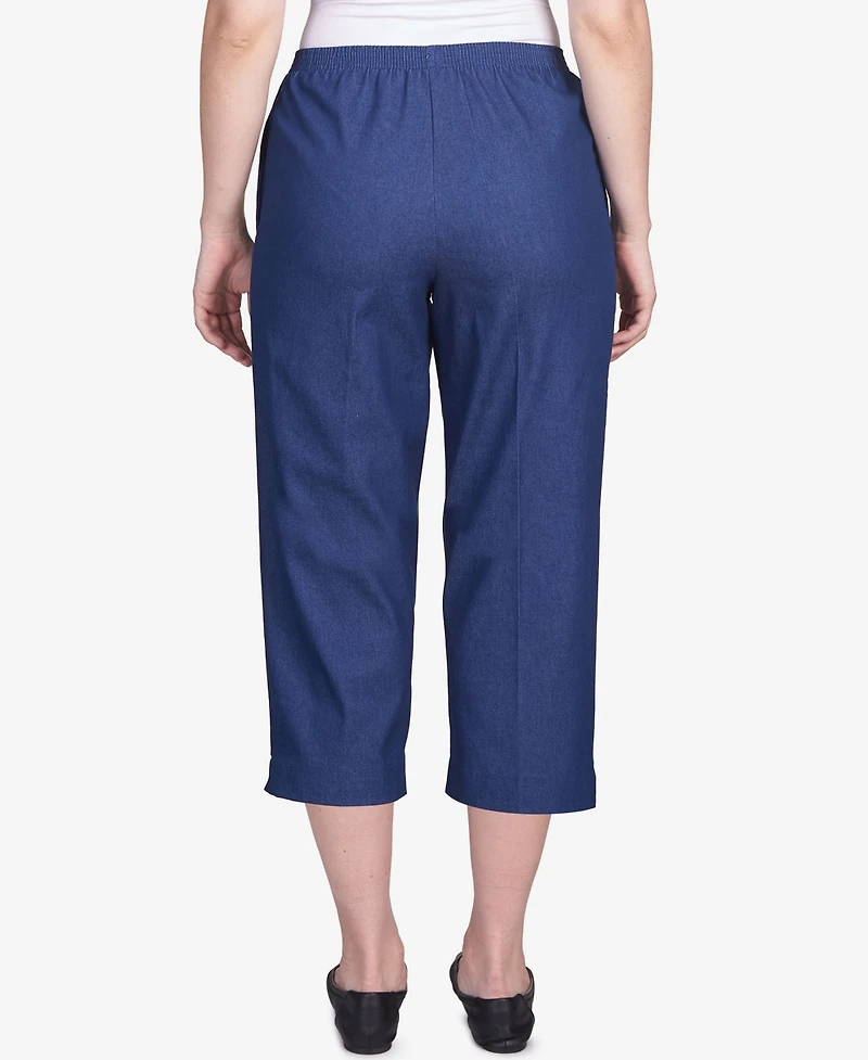 Alfred Dunner Petite Pull-On Capri Jeans