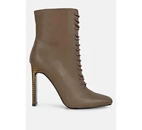 Wyndham Womens Lace Up Leather Ankle Boots