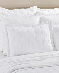 White Sand Playa Sham, Standard