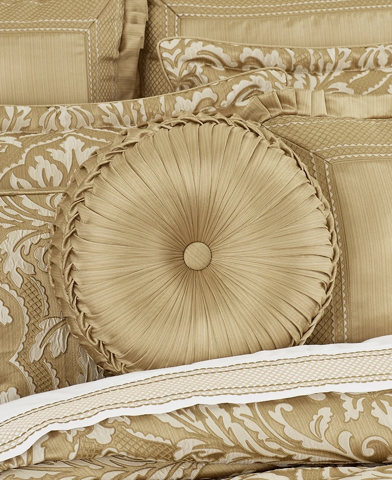 J Queen New York Aurelia Tufted Decorative Pillow, 15" Round