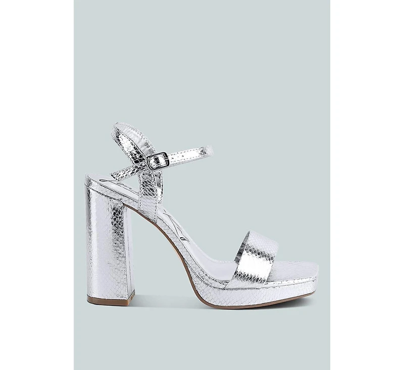 Merengue Textured High Block Heel Sandals