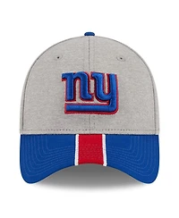 Men's New Era Heather Gray, Royal York Giants Striped 39THIRTY Flex Hat