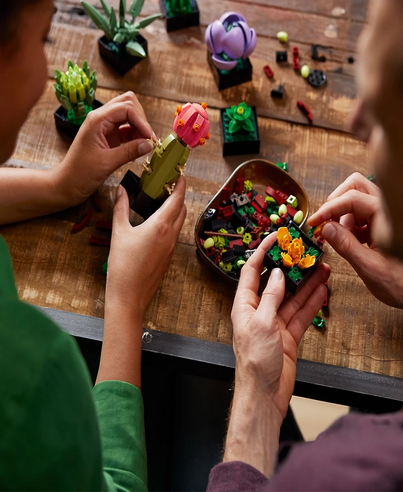 Lego Icons 10309 Succulents Botanical House Plants Adult Toy Building Set