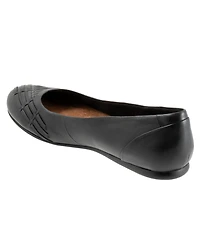 Softwalk Sonoma Weave Flat