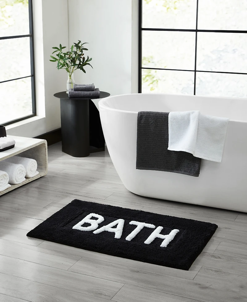 Jean Pierre Tufted Bath Rug, 21" x 34"