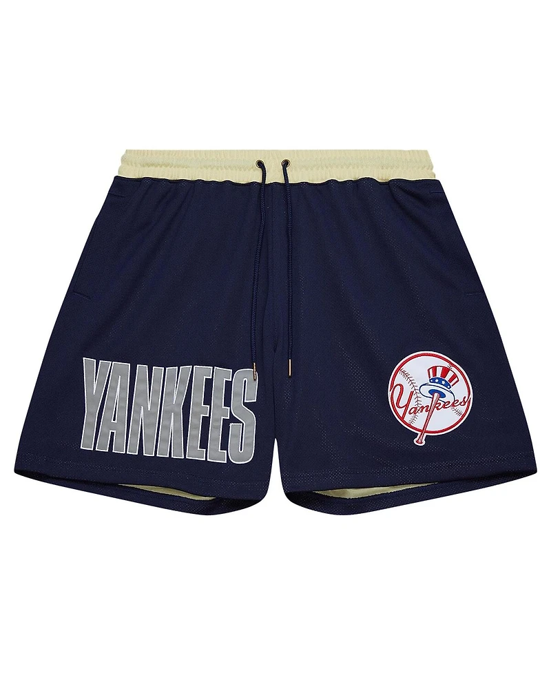 Men's Mitchell & Ness Navy New York Yankees Og 2.0 Fashion Shorts