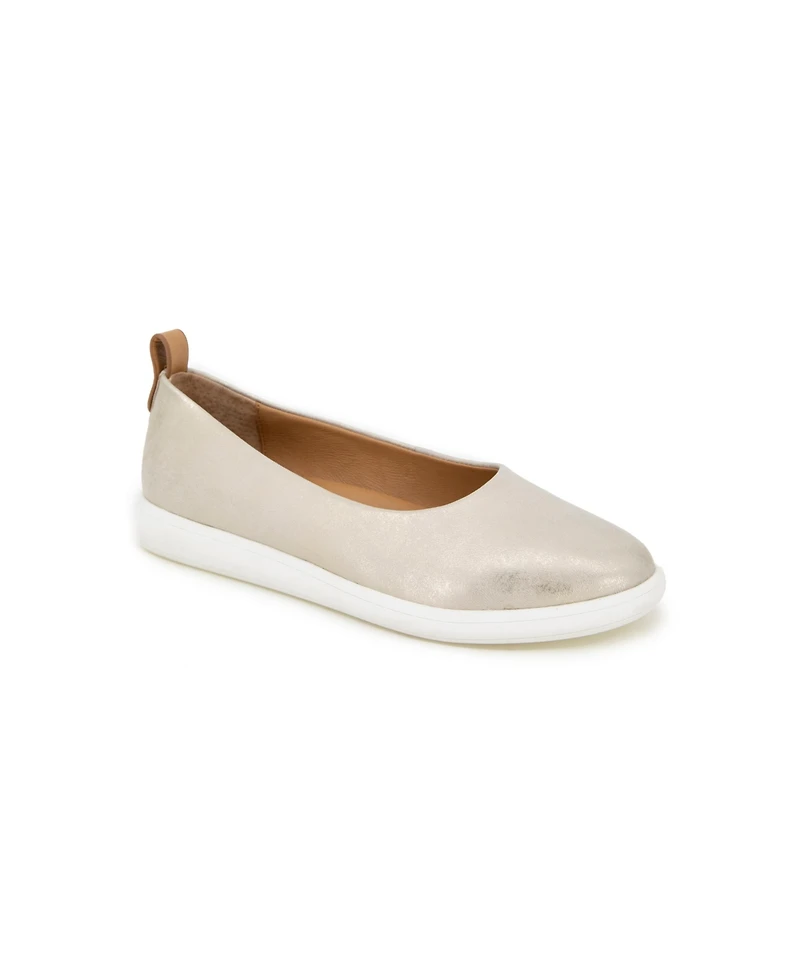 Gentle Souls Women's Bella Slip-On Sneakers