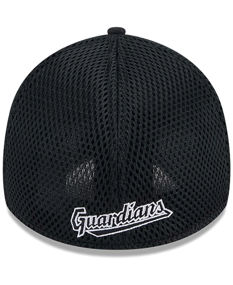 New Era Men's Cleveland Guardians Evergreen Black White Neo 39Thirty Flex Hat