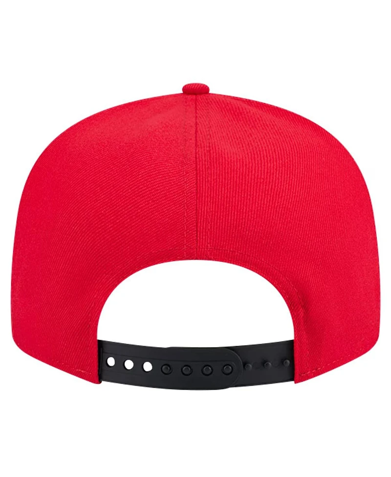New Era Men's White/Black Chicago Bulls Throwback Gradient Tech Font 9fifty Snapback Hat