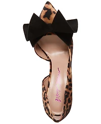 Betsey Johnson Women's Nobble Sculpted Bow Pumps