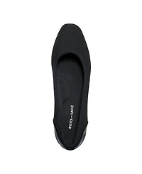 Easy Spirit Women's Gwenyth Low Wedge Pumps