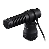 Canon Eos R8 Content Creator Kit Camera with In-Camera Compositing and Lens Cap