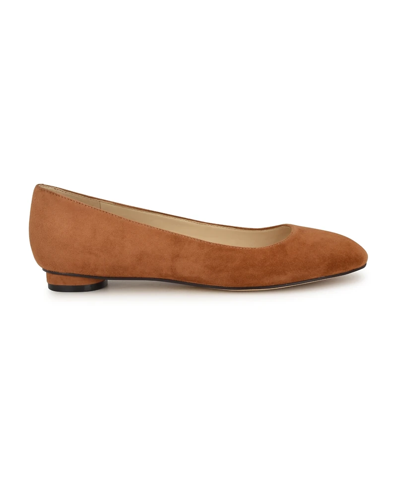 Nine West Women's Robbe Round Toe Slip On Dress Flats
