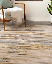 Surya Kavita 20744 2'x3' Area Rug