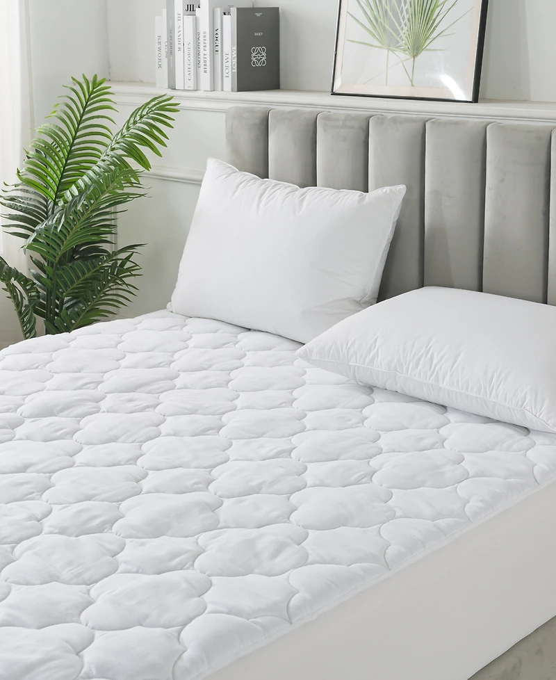 Royal Velvet 300 Thread Count Cotton Waterproof Stain Resistant Mattress Pad