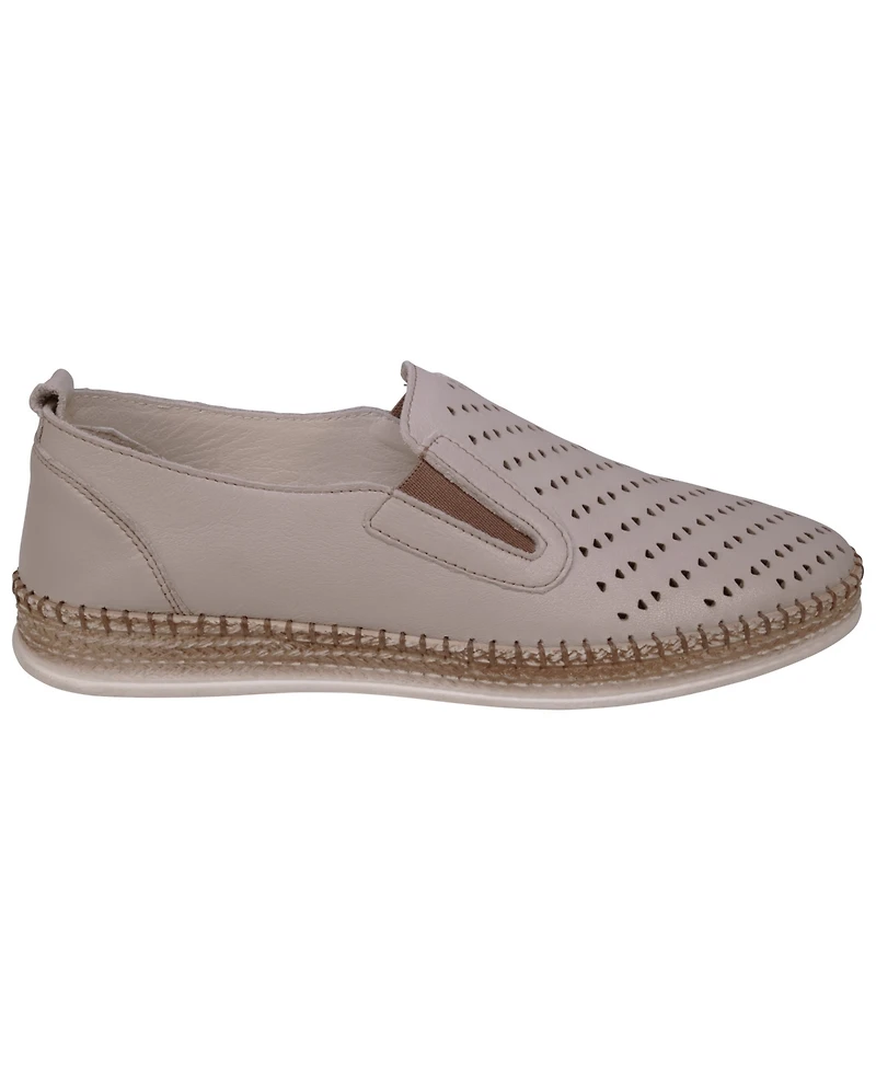 Cools 21 Women's Amillie Perforated Leather Flats