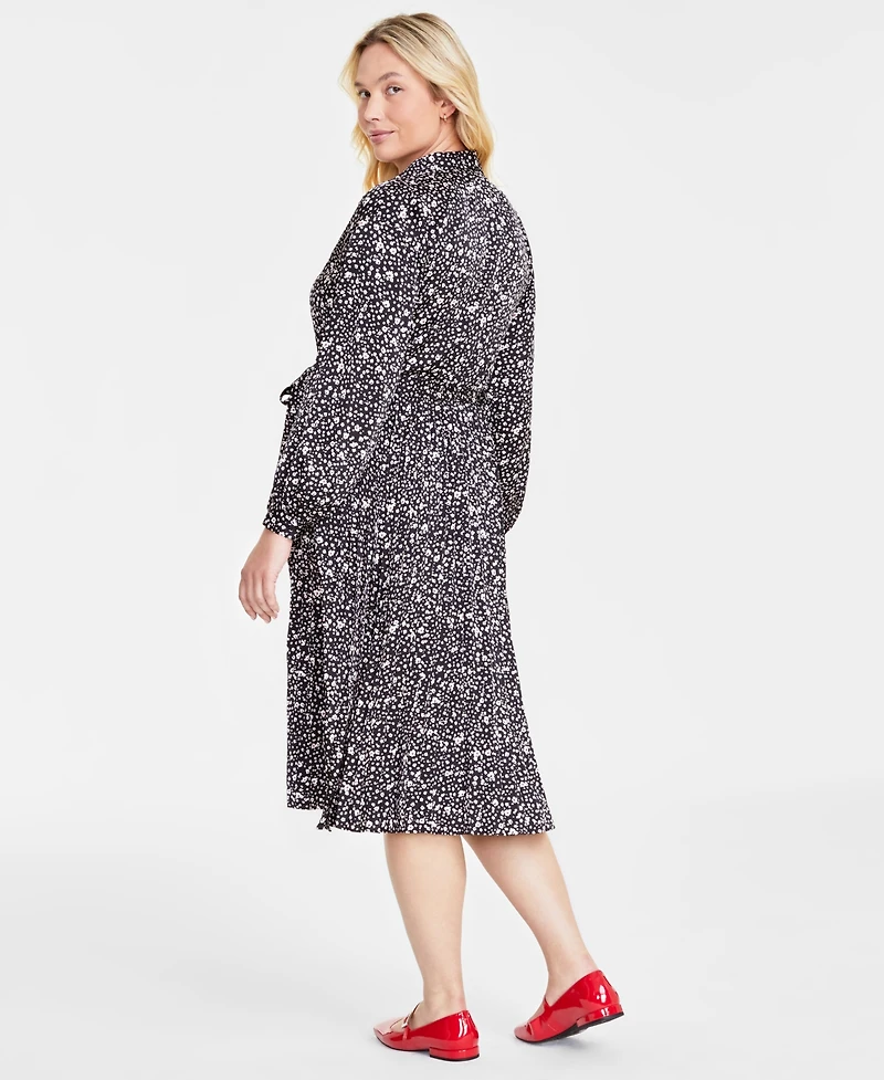 On 34th Women's Long-Sleeve Pleated Shirtdress