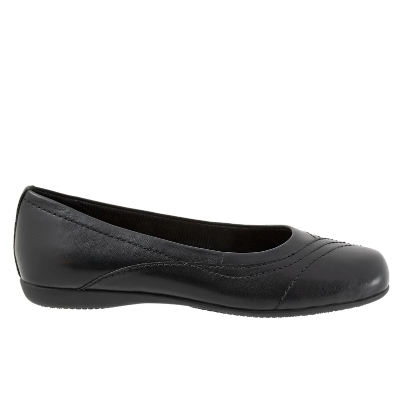 Trotters Sasha Flat