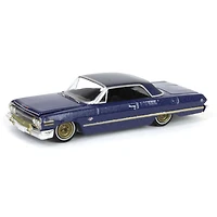 1/64 1963 Chevrolet Impala Blue & Gold, California Lowriders