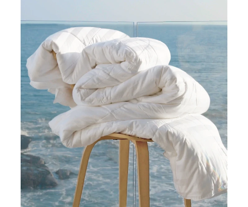 Cariloha Mid-Loft Duvet Insert | Queen | White | Mid Loft | Viscose Material | Soft, Comfortable & Wicks Moisture