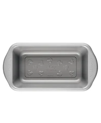 Farberware Bake with Mickey Mouse 9 x 5 Inch Loaf Pan