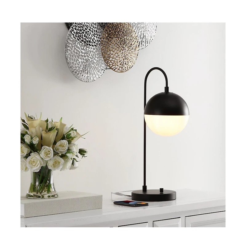 Safavieh Cappi Table Lamp W/ Usb Port