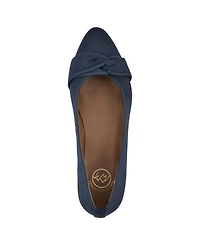 White Mountain Women's Bordeaux Low Block Heel Pumps