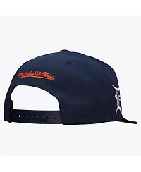 Mitchell & Ness Men's Navy Detroit Tigers Team Tagged Snapback Hat