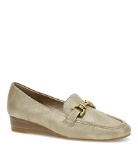 Baretraps Women's Caddie Loafer