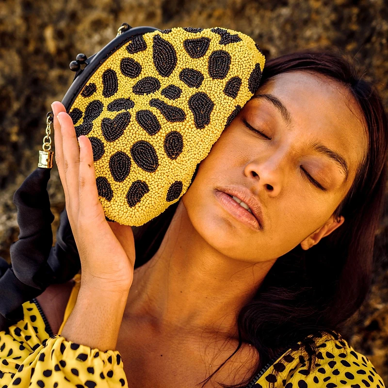 Venom Arnoldi Hand-beaded Clutch Bag In Black & Yellow