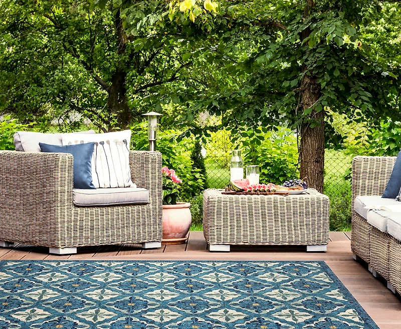 Liora Manne' Marina Madrid 7'10"x9'10" Area Rug