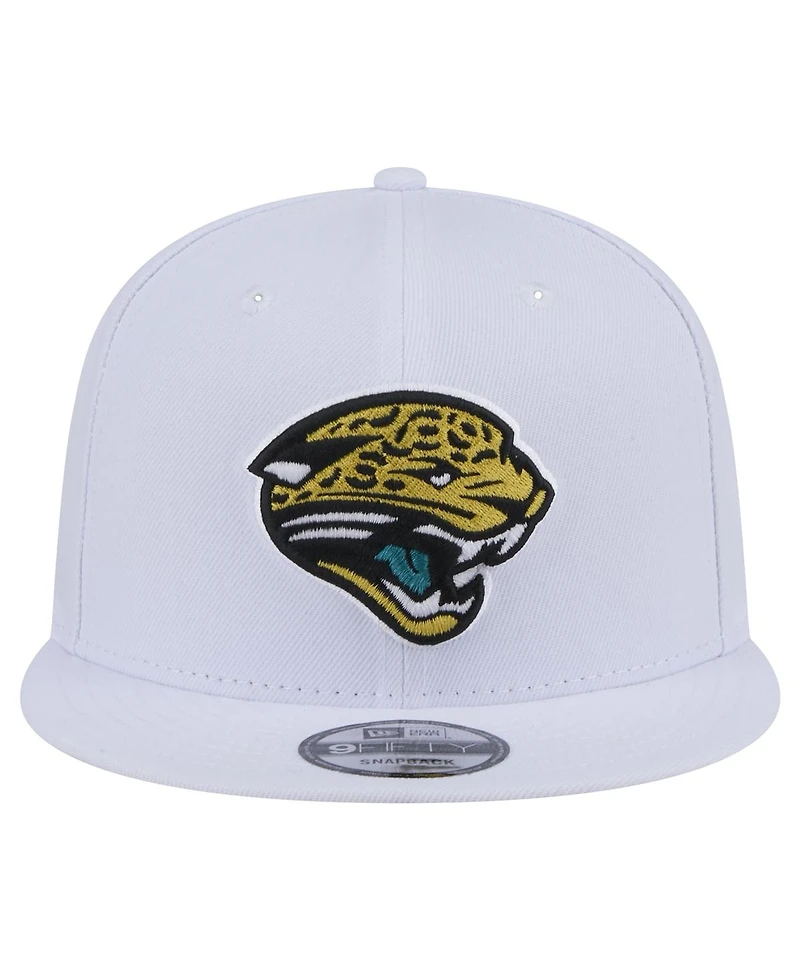 New Era Men's White Jacksonville Jaguars Throwback Logo Standard 9FIFTY Snapback Hat