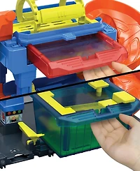Hot Wheels City Tunnel Twist Car Wash Color Shifters Vehicle
