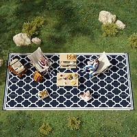 Reversible Plastic Straw Rug: Waterproof Outdoor Mat for Camping, Picnics