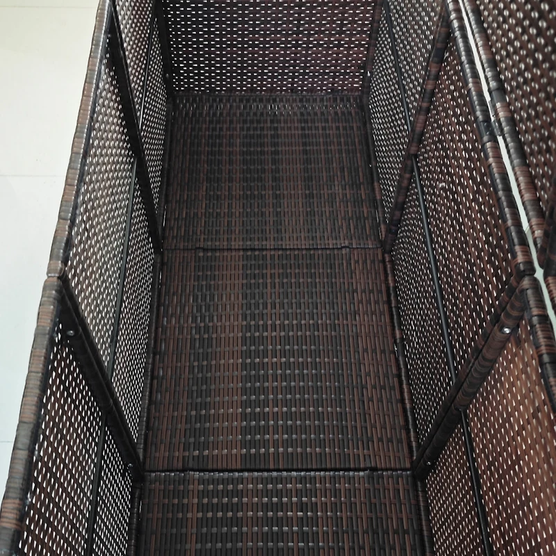 175 Gallon Outdoor Rattan Box with Inner Liner