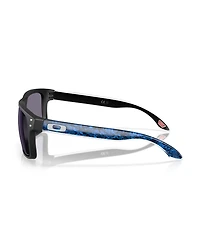 Oakley Men's Sunglasses, Holbrook OO9102