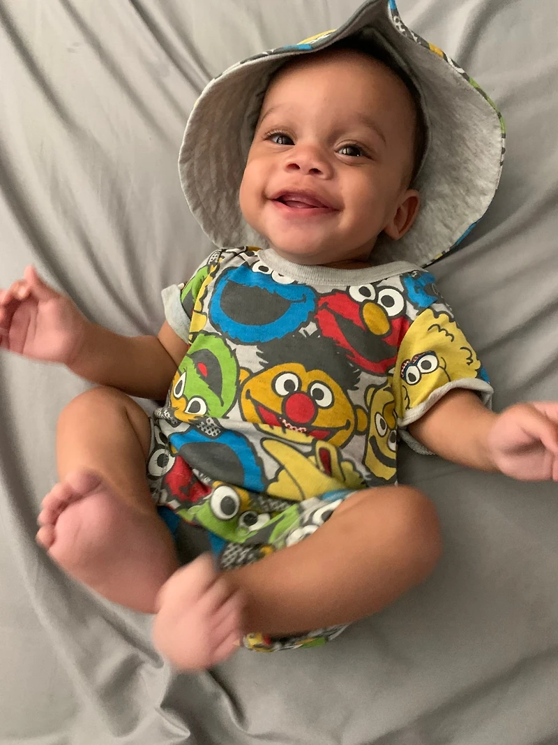 Sesame Street Baby Boys Romper and Hat