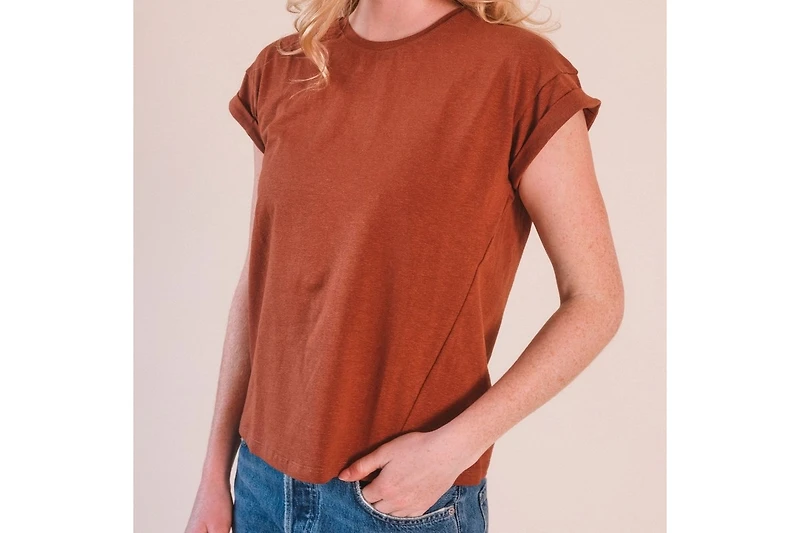 Poplinen Women's Jane Cuffed Hemp Tee