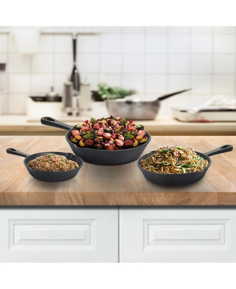 MegaChef Pre-Seasoned 3 Piece Cast Iron Skillet Set