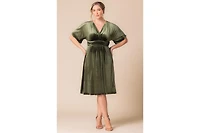 Women's Plus Angelic Velvet Midi Cocktail Dress with Pockets