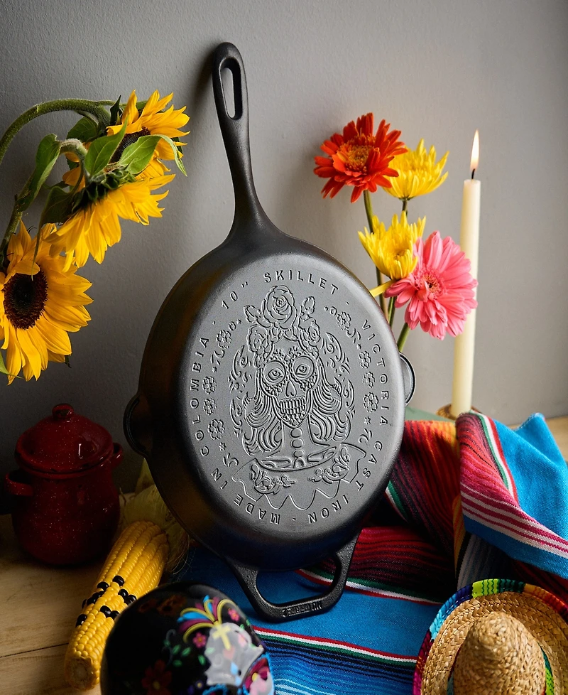 Victoria Cast Iron 10" Skillet with Helper Handle
