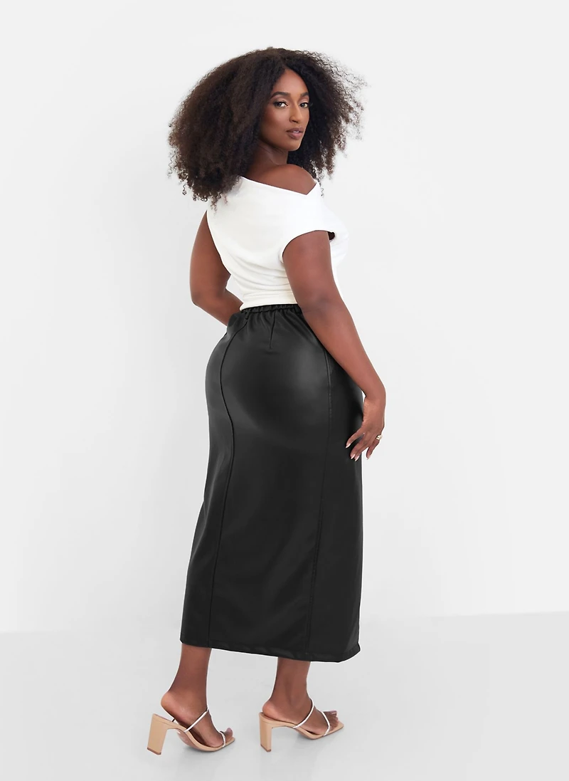 Rebdolls Plus Essential Asymmetrical Short Sleeve Top