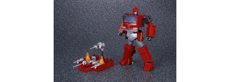 Transformers Mp-27 Ironhide Masterpiece