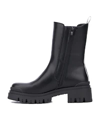 Women's Lola- Lug Sole Chelsea Boots