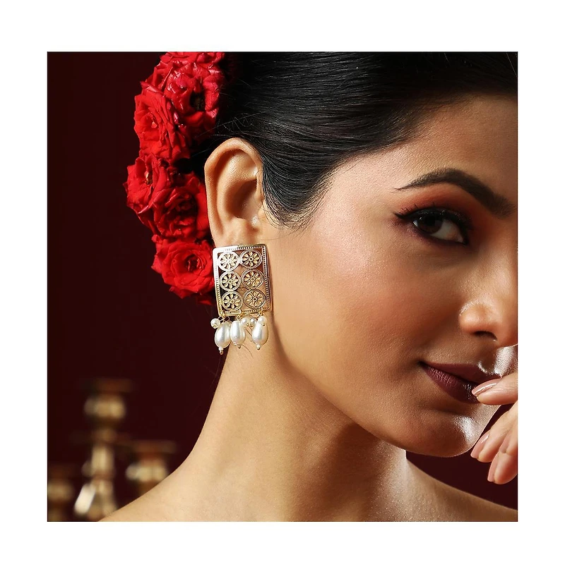 Sohi Women's The Nadira Drop Earrings