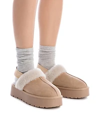 Women's Winter Suede Clogs By Xti